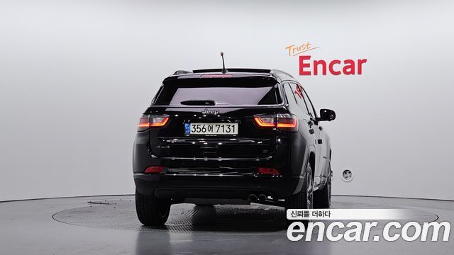 Jeep Compass 2022 — photo 4