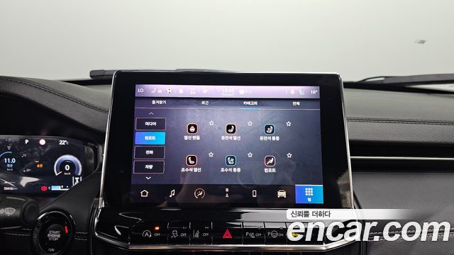 Jeep Compass 2022 — photo 22