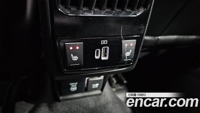 Jeep Compass 2022 — photo 33