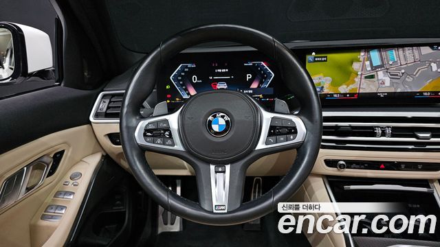 BMW 3-Series 2023 — photo 19
