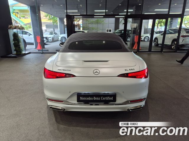 Mercedes-Benz SL-Class 2026 — photo 4