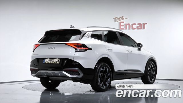 Kia Sportage 2022 — photo 2