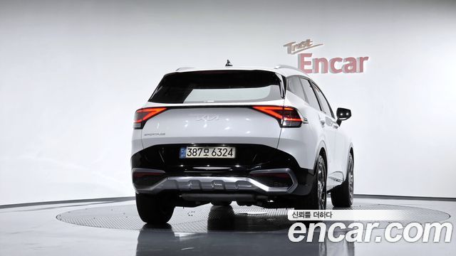 Kia Sportage 2022 — photo 4