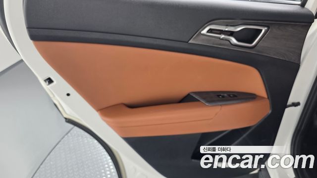 Kia Sportage 2022 — photo 15