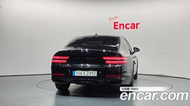 Genesis G80 2022 — photo 4