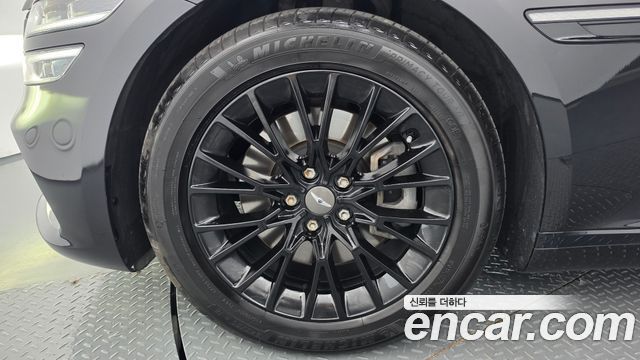 Genesis G80 2022 — photo 5