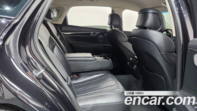 Genesis G80 2022 — photo 17