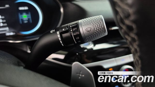 Genesis G80 2022 — photo 30