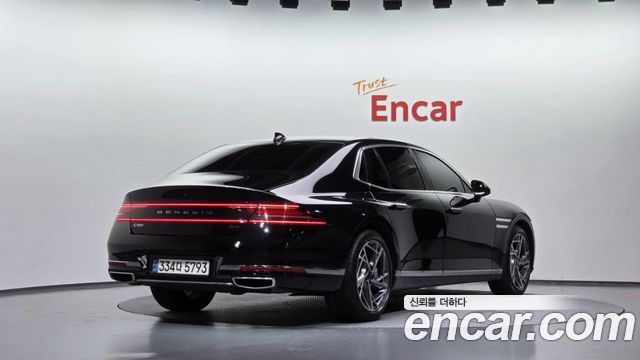 Genesis G90 2023 — photo 2