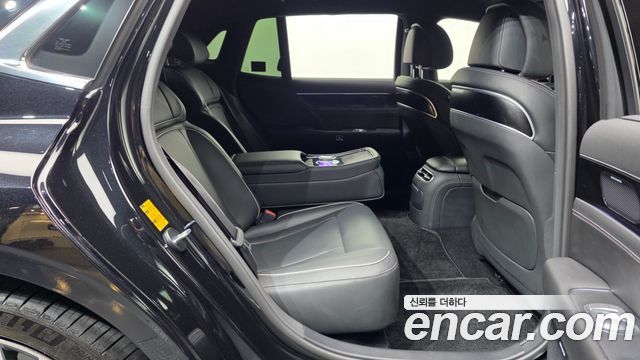 Genesis G90 2023 — photo 18