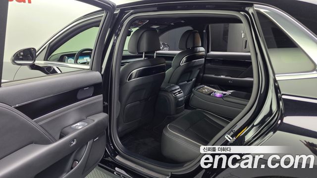 Genesis G90 2023 — photo 16