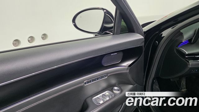 Genesis G90 2023 — photo 39