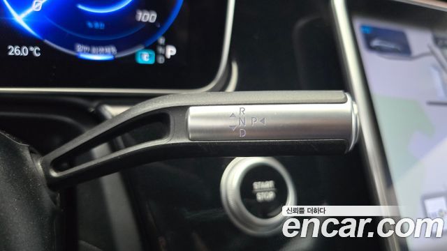 Mercedes-Benz EQS 2023 — photo 12