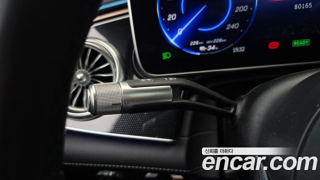 Mercedes-Benz EQS 2023 — photo 25