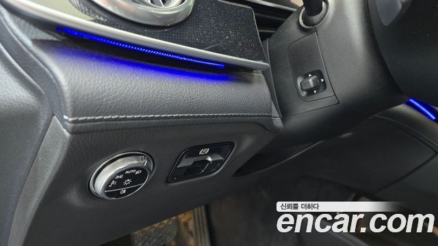 Mercedes-Benz EQS 2023 — photo 26