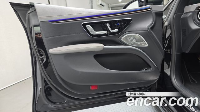 Mercedes-Benz EQS 2023 — photo 14