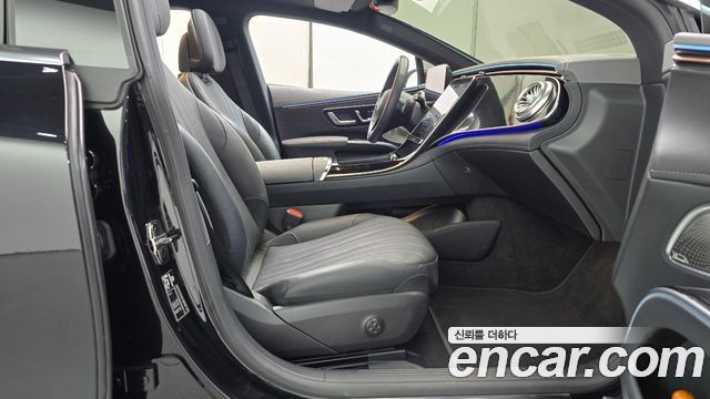 Mercedes-Benz EQS 2023 — photo 16