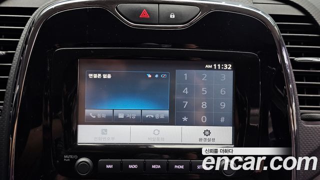 Renault Korea QM3 2015 — photo 21