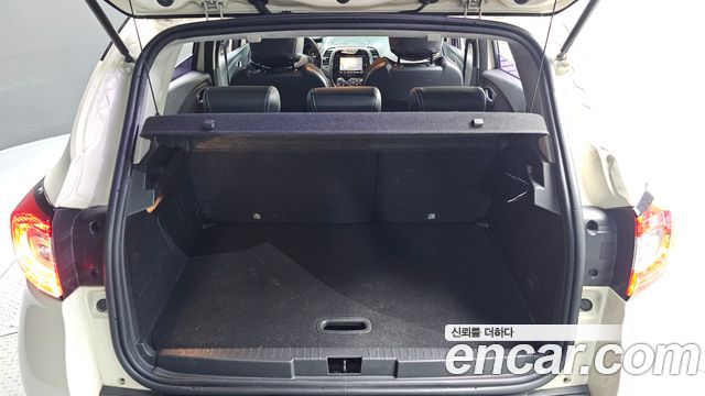 Renault Korea QM3 2015 — photo 26