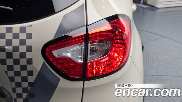 Renault Korea QM3 2015 — photo 9