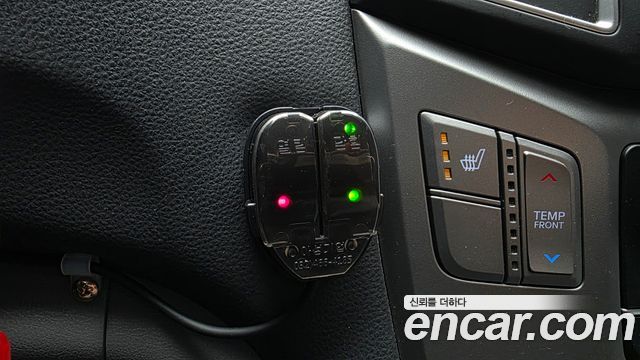 Hyundai Starex 2019 — photo 15