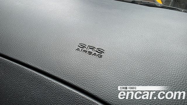 Hyundai Starex 2019 — photo 17