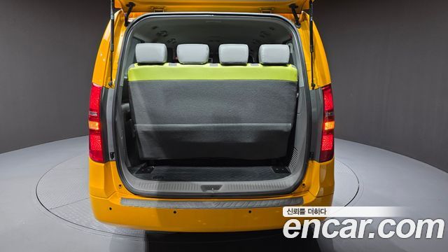 Hyundai Starex 2019 — photo 20