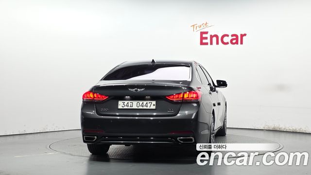 Genesis G80 2017 — photo 4
