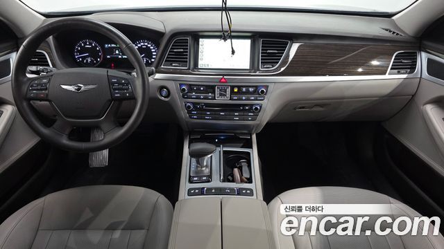Genesis G80 2017 — photo 10