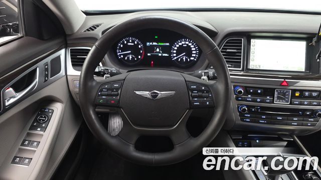 Genesis G80 2017 — photo 20