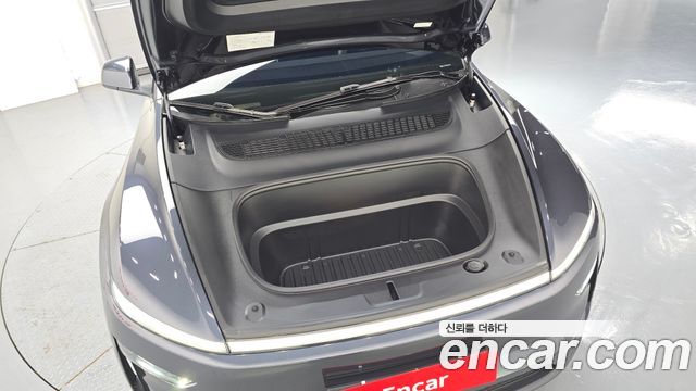 Tesla Model Y 2025 — photo 6