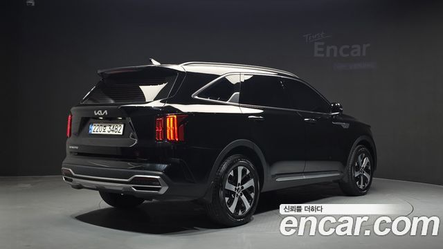 Kia Sorento 2023 — photo 2