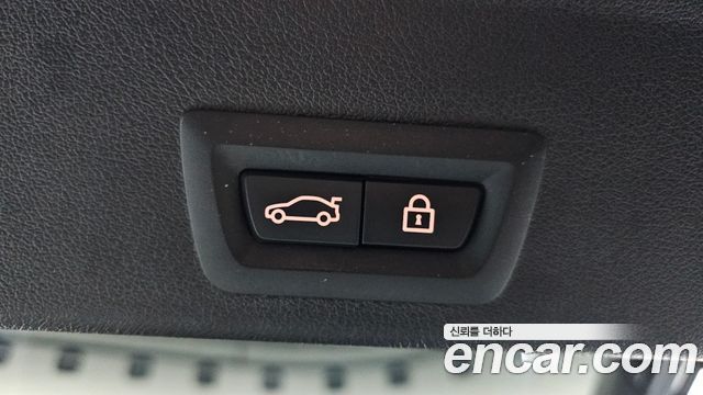 BMW X6 2021 — photo 25