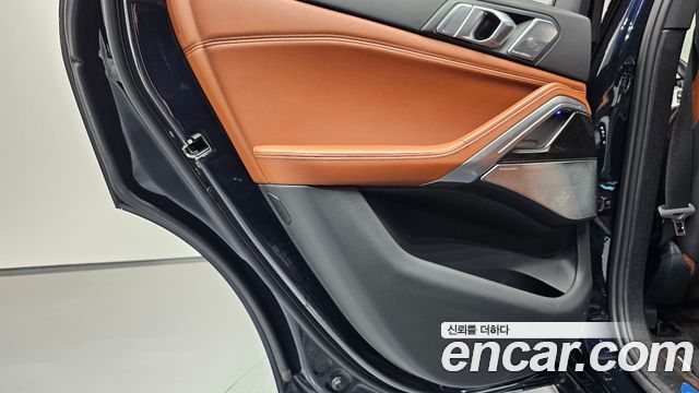 BMW X6 2021 — photo 15