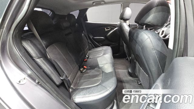 Hyundai Tucson 2010 — photo 11