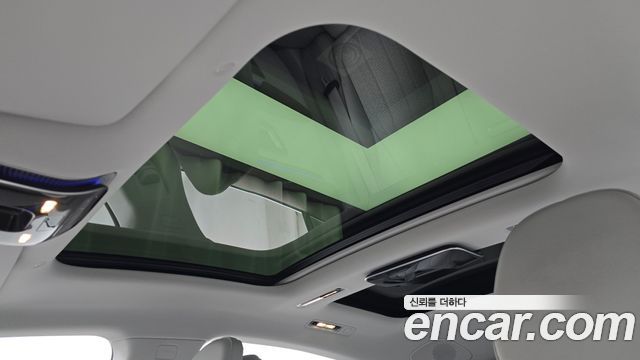Mercedes-Benz EQS 2022 — photo 21