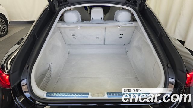 Mercedes-Benz EQS 2022 — photo 23