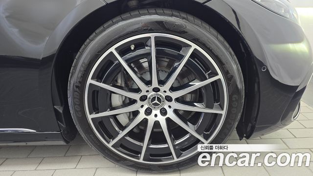 Mercedes-Benz EQS 2022 — photo 7