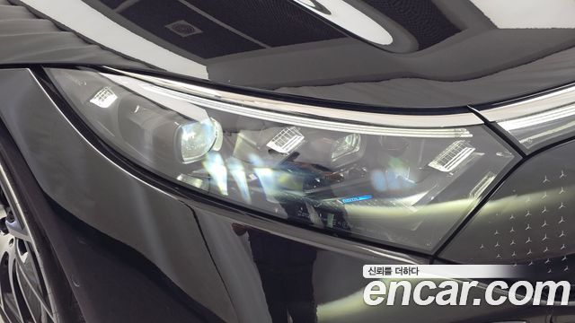Mercedes-Benz EQS 2022 — photo 8