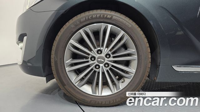 Genesis EQ900 2018 — photo 5