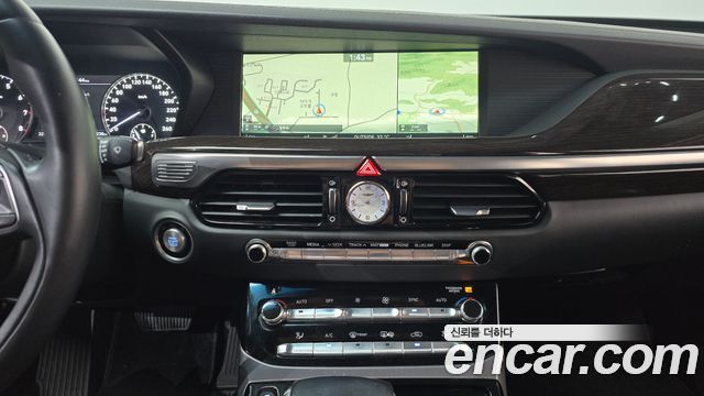 Genesis EQ900 2018 — photo 13