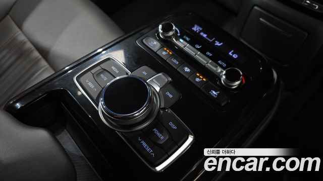 Genesis EQ900 2018 — photo 19