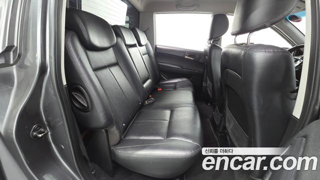 KG Mobility KORANDO 2018 — photo 17