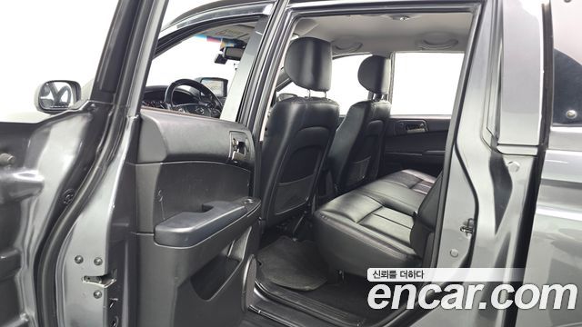 KG Mobility KORANDO 2018 — photo 18