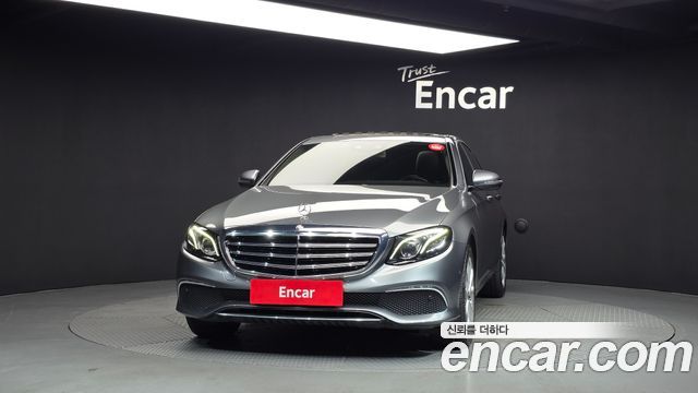 Mercedes-Benz E-Class 2018 — photo 3