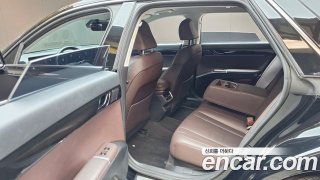 Hyundai Grandeur 2023 — photo 18