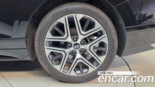 Hyundai Grandeur 2023 — photo 7