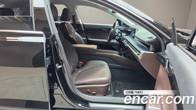 Hyundai Grandeur 2023 — photo 16