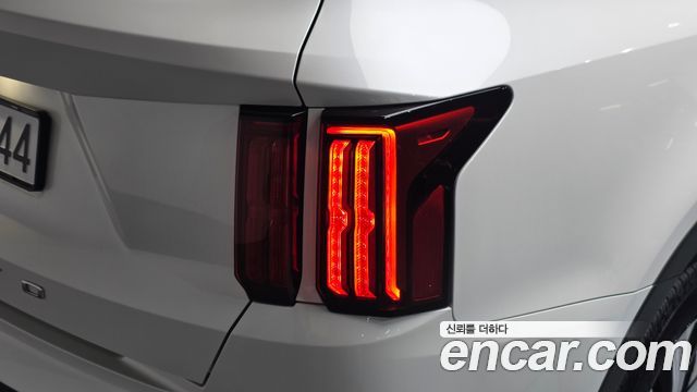 Kia Sorento 2021 — photo 9