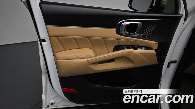Kia Sorento 2021 — photo 14